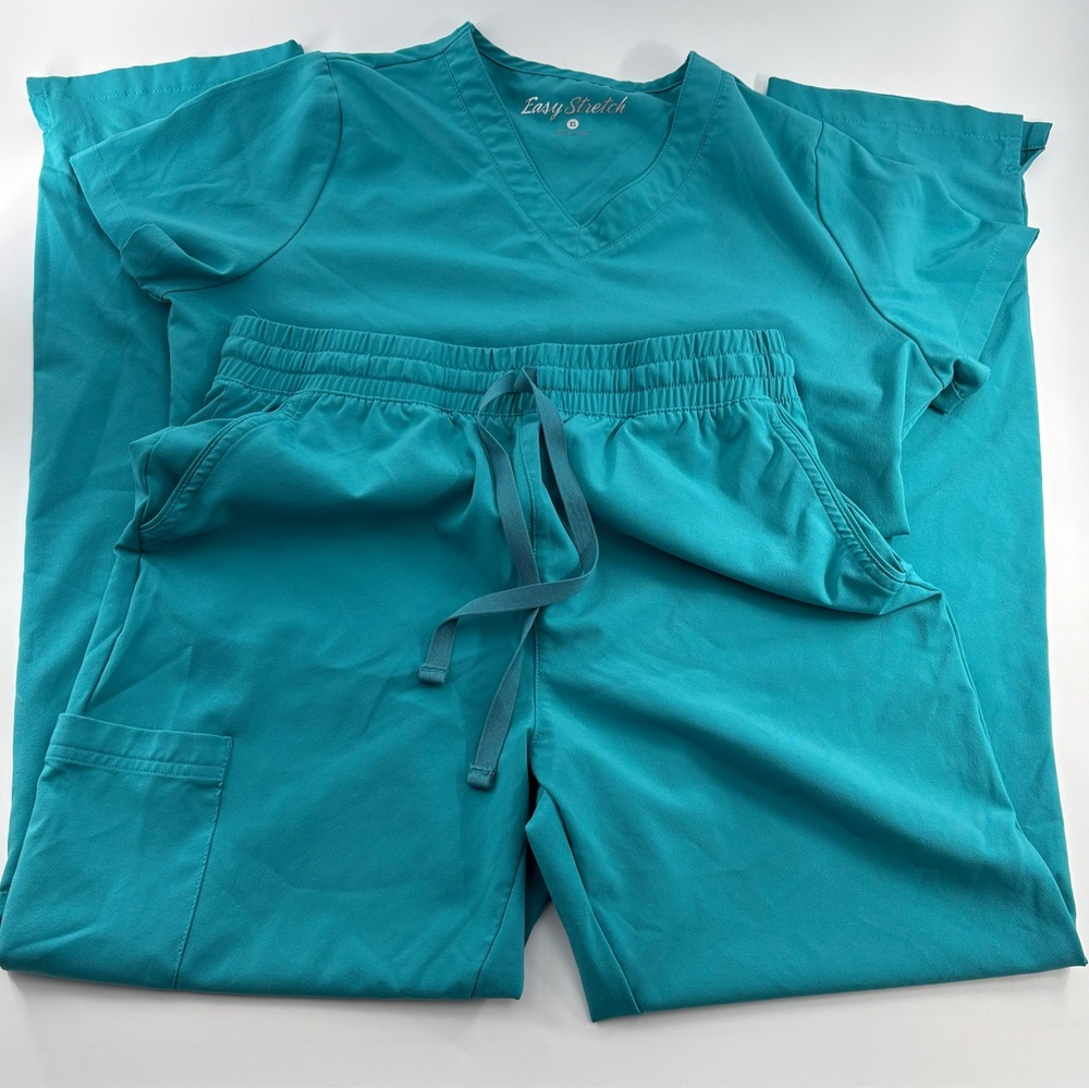 Easy Stretch Women's Blue Scrub Set